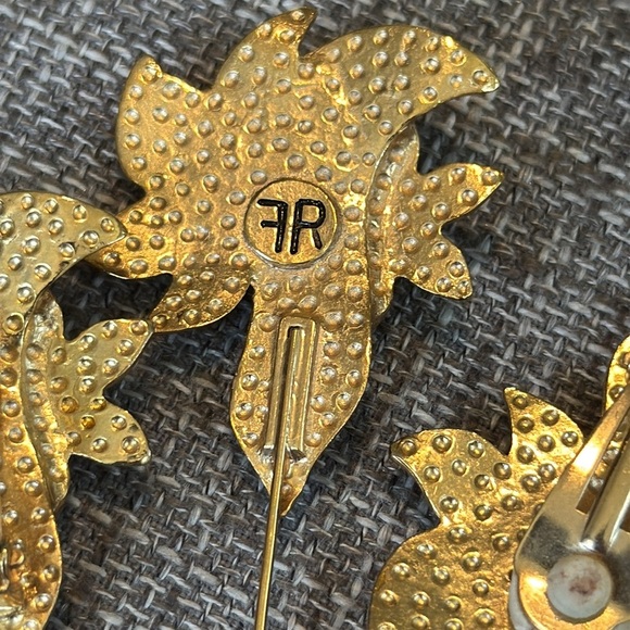 FRANCESCA ROMANA, “Costume Jewellery”, earrings/clips, 1 pair, and hat pin - Picture 4 of 8